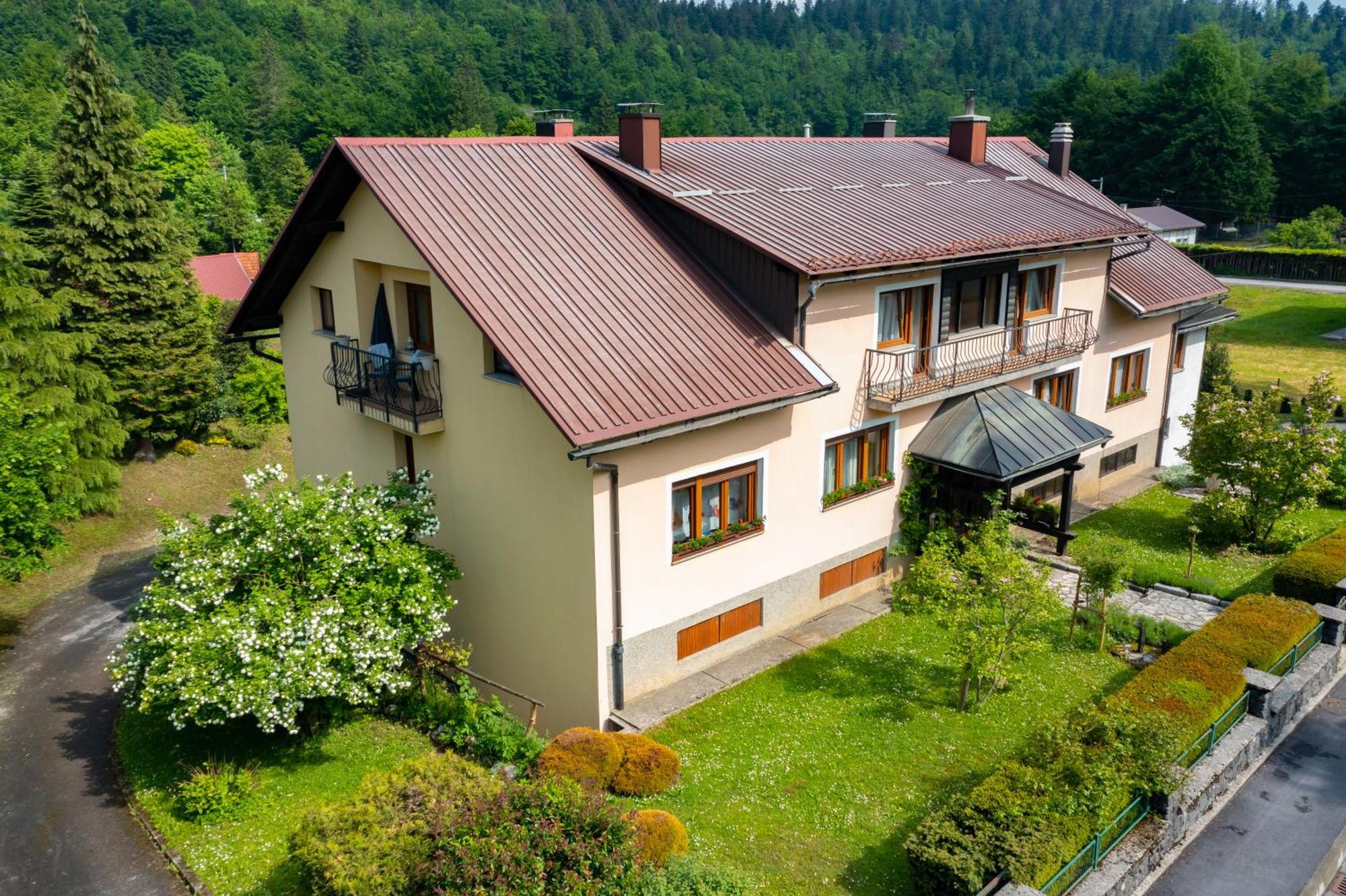 Apartmani Gruzdovo Delnice Esterno foto